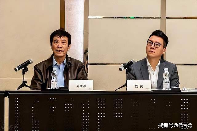 久久亚洲精品中文字幕二区